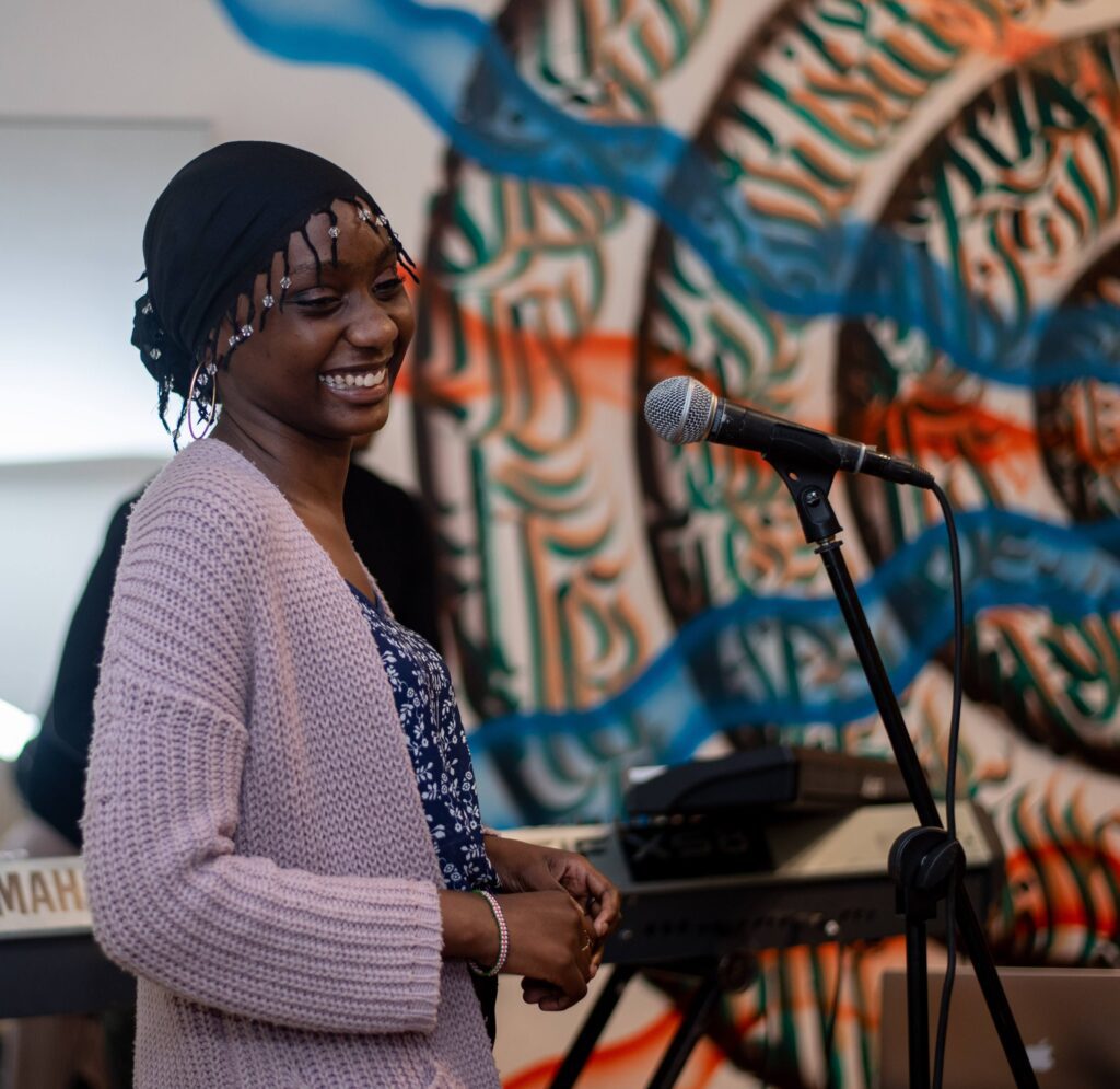 Kidawa Tutu Kenyan female musician